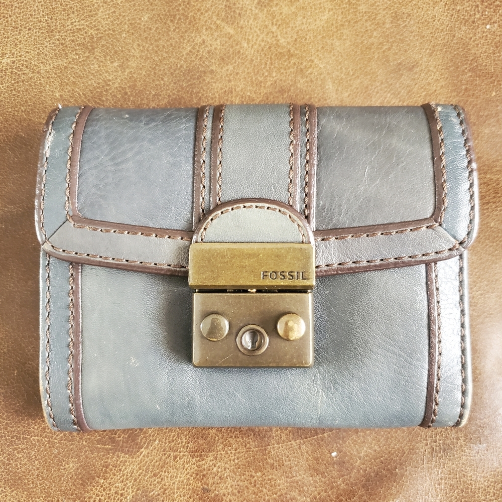 Fossil Wallet